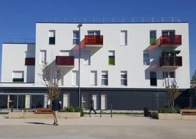 FACADE BALCON