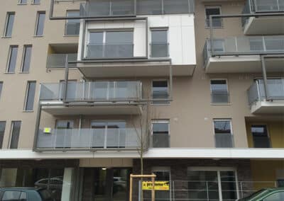 FACADE BALCON