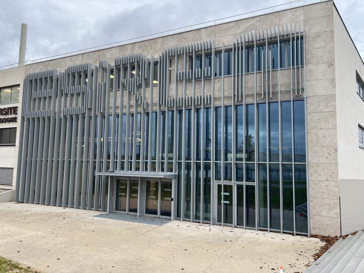 Volets et occultants sur mesure près de Genlis