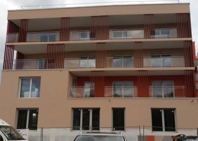 FACADE BALCON